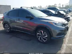 3CZRU5H10KG703709 2019 HONDA HR-V