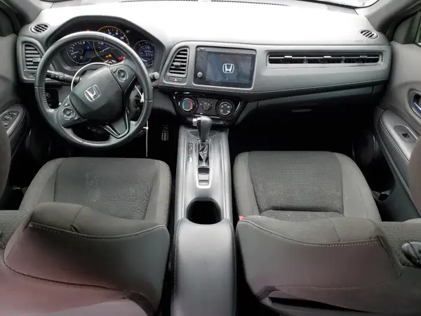 3CZRU5H10KG704553 2019 HONDA HR-V - Image 8