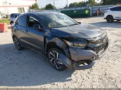 3CZRU5H10KM716140 2019 HONDA HR-V