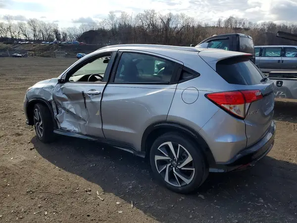 3CZRU5H10KM723167 2019 HONDA HR-V - Image 2