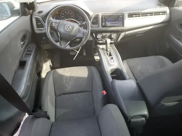 3CZRU5H10KM726716 2019 HONDA HR-V - Image 8