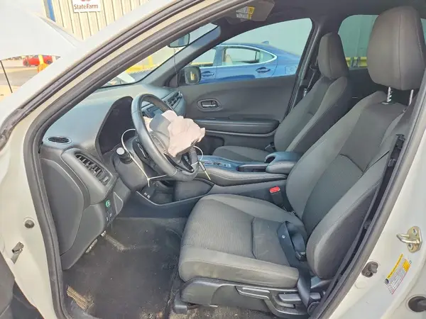 3CZRU5H10LM703048 2020 HONDA HR-V - Image 8