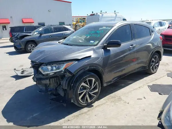 3CZRU5H11KG701399 2019 HONDA HR-V - Image 2