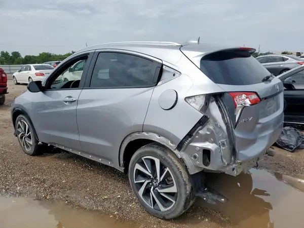 3CZRU5H11KG703427 2019 HONDA HR-V - Image 2