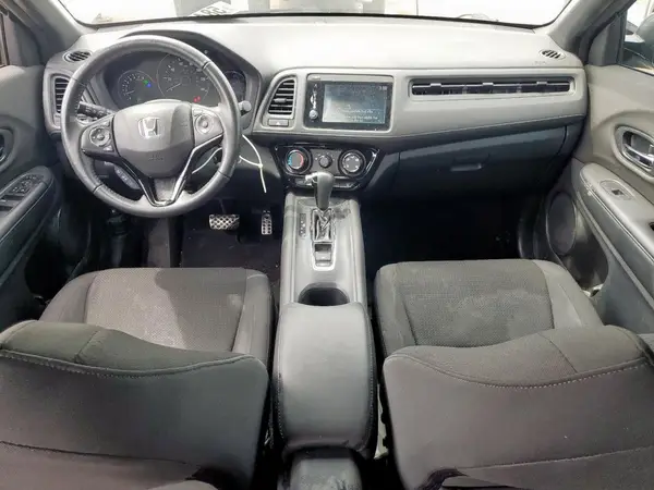 3CZRU5H11KG703427 2019 HONDA HR-V - Image 8