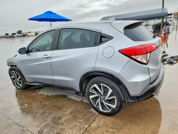 3CZRU5H11KG705081 2019 HONDA HR-V - Image 2