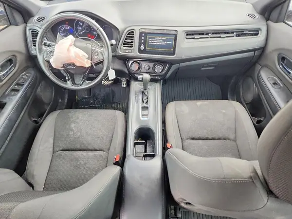 3CZRU5H11KG705081 2019 HONDA HR-V - Image 8