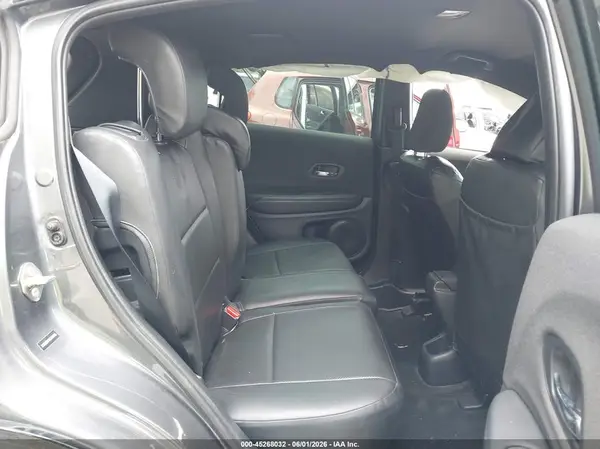3CZRU5H11KG708465 2019 HONDA HR-V - Image 8