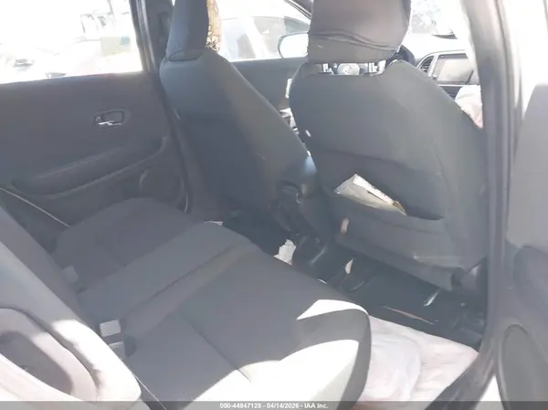 3CZRU5H11KM706460 2019 HONDA HR-V - Image 8