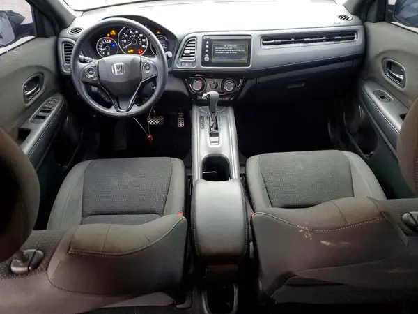 3CZRU5H11KM713070 2019 HONDA HR-V - Image 8