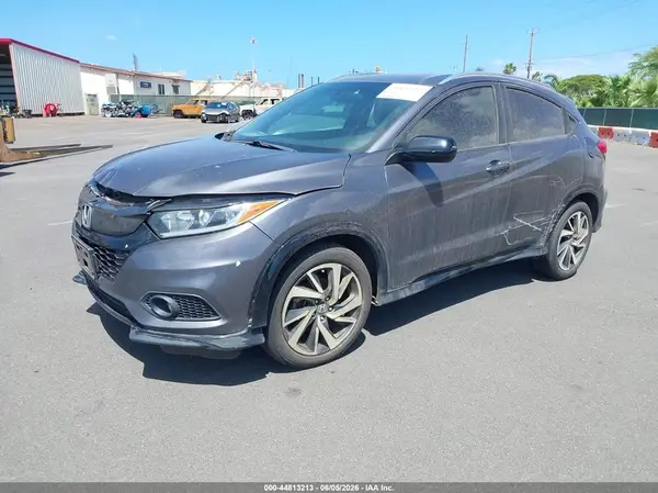 3CZRU5H11KM720620 2019 HONDA HR-V - Image 2