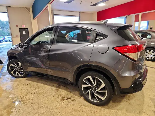 3CZRU5H11LM708341 2020 HONDA HR-V - Image 2