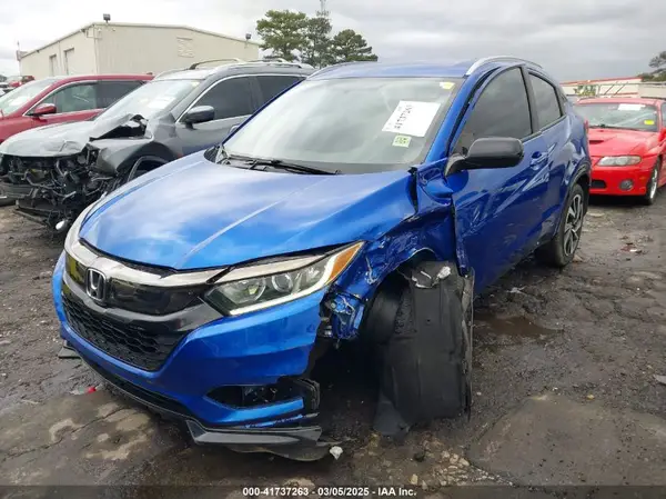 3CZRU5H11LM715936 2020 HONDA HR-V - Image 2
