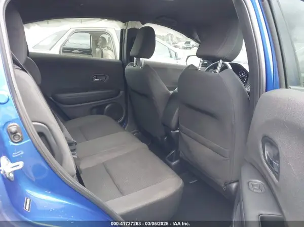 3CZRU5H11LM715936 2020 HONDA HR-V - Image 8