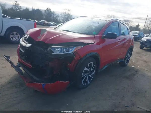 3CZRU5H12KG703274 2019 HONDA HR-V - Image 2