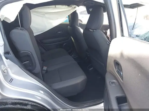 3CZRU5H12KG707504 2019 HONDA HR-V - Image 8