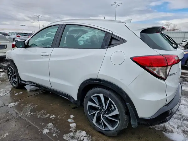 3CZRU5H12KM713613 2019 HONDA HR-V - Image 2