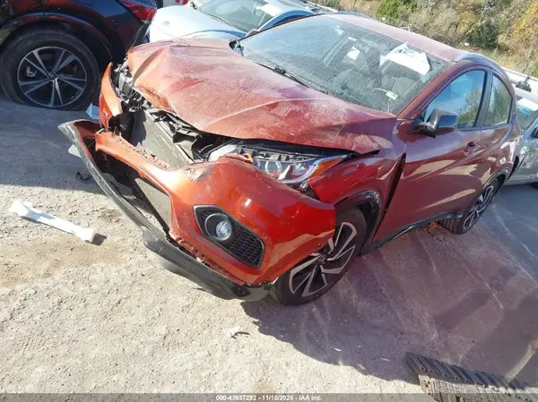3CZRU5H12KM721808 2019 HONDA HR-V - Image 2