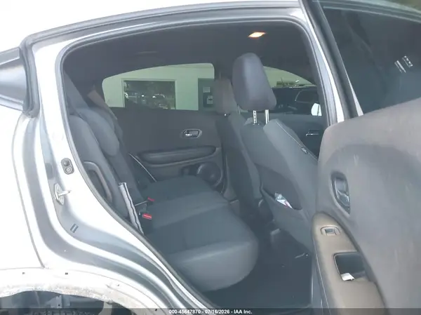 3CZRU5H12KM724420 2019 HONDA HR-V - Image 8