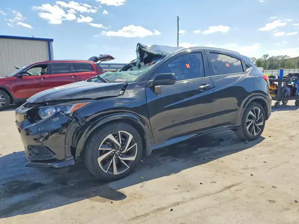 3CZRU5H12KM724787 2019 HONDA HR-V - Image 1