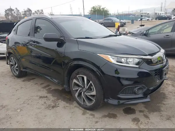 3CZRU5H12KM726569 2019 HONDA HR-V - Image 1