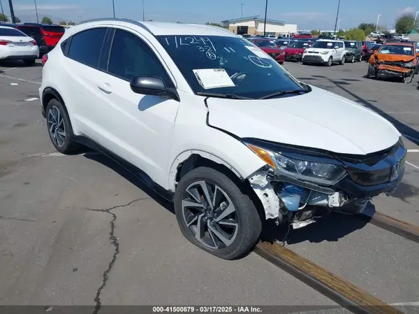 3CZRU5H12LM718358 2020 HONDA HR-V - Image 1
