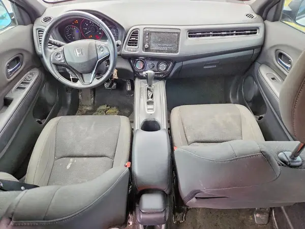 3CZRU5H12MM715882 2021 HONDA HR-V - Image 8