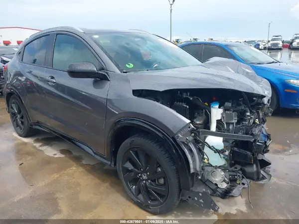 3CZRU5H12NM717844 2022 HONDA HR-V - Image 1