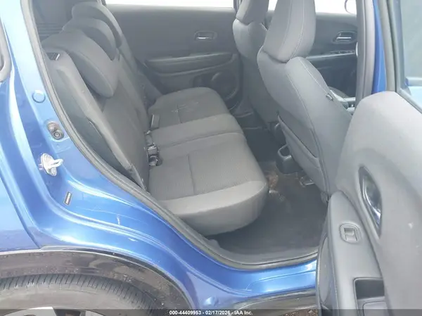 3CZRU5H13KG702182 2019 HONDA HR-V - Image 8