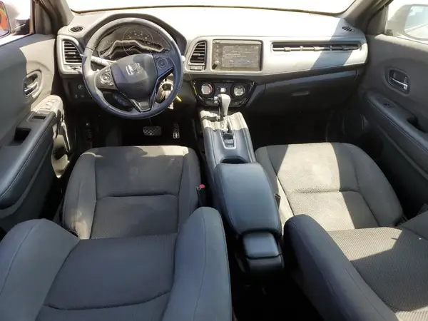 3CZRU5H13KG710590 2019 HONDA HR-V - Image 8