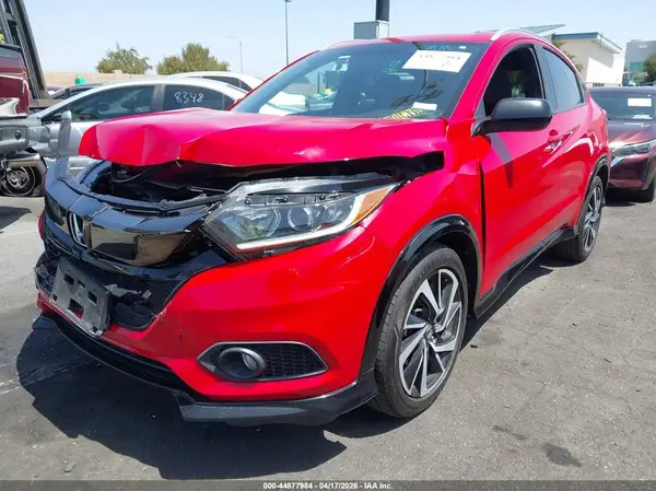 3CZRU5H13KG714025 2019 HONDA HR-V - Image 2