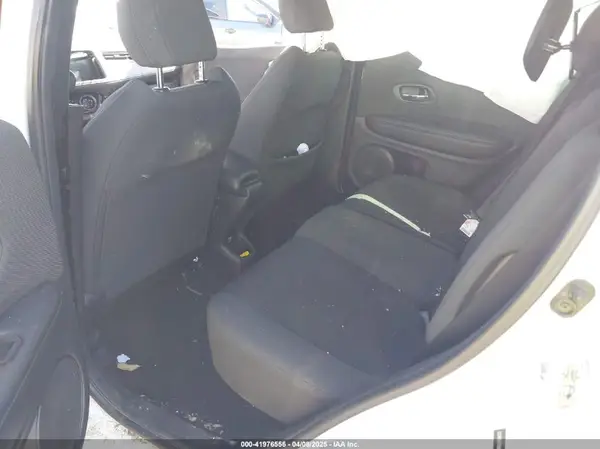 3CZRU5H13KM700854 2019 HONDA HR-V - Image 8