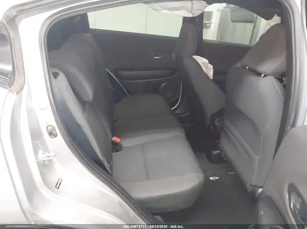 3CZRU5H13KM721123 2019 HONDA HR-V - Image 8