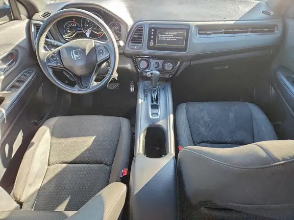 3CZRU5H13KM721395 2019 HONDA HR-V - Image 8