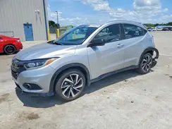 3CZRU5H13KM721557 2019 HONDA HR-V