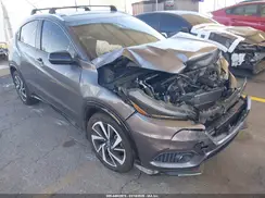 3CZRU5H13KM724085 2019 HONDA HR-V