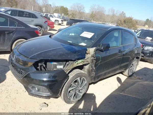 3CZRU5H13KM725348 2019 HONDA HR-V - Image 2