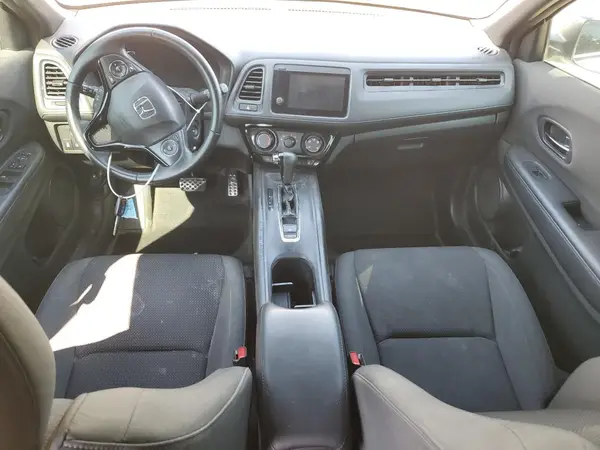 3CZRU5H13KM728055 2019 HONDA HR-V - Image 8