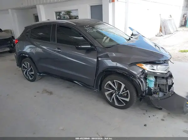 3CZRU5H13LM708034 2020 HONDA HR-V - Image 1