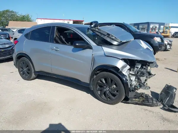 3CZRU5H13MM700212 2021 HONDA HR-V - Image 1