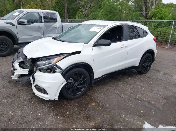3CZRU5H13NM726889 2022 HONDA HR-V - Image 2