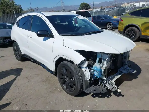 3CZRU5H13NM730716 2022 HONDA HR-V - Image 1