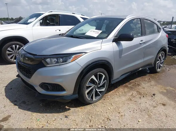 3CZRU5H14KG710369 2019 HONDA HR-V - Image 2