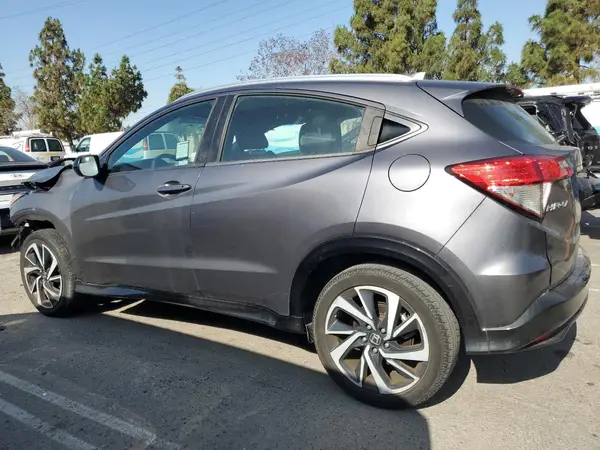 3CZRU5H14KM721633 2019 HONDA HR-V - Image 2