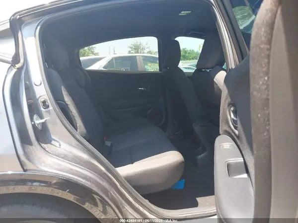 3CZRU5H14MM730156 2021 HONDA HR-V - Image 8