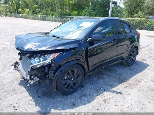 3CZRU5H14NM705033 2022 HONDA HR-V - Image 2