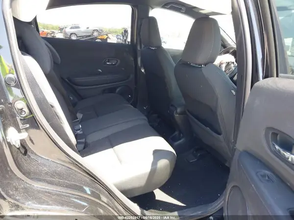 3CZRU5H14NM705033 2022 HONDA HR-V - Image 8