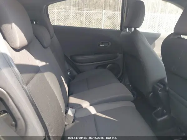 3CZRU5H14NM715819 2022 HONDA HR-V - Image 8