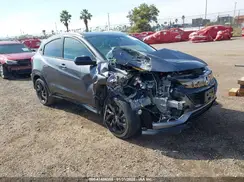 3CZRU5H14NM745385 2022 HONDA HR-V