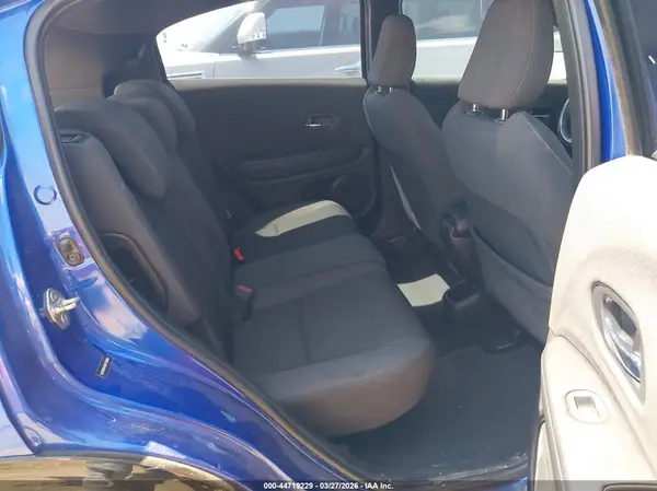 3CZRU5H15KG710865 2019 HONDA HR-V - Image 8